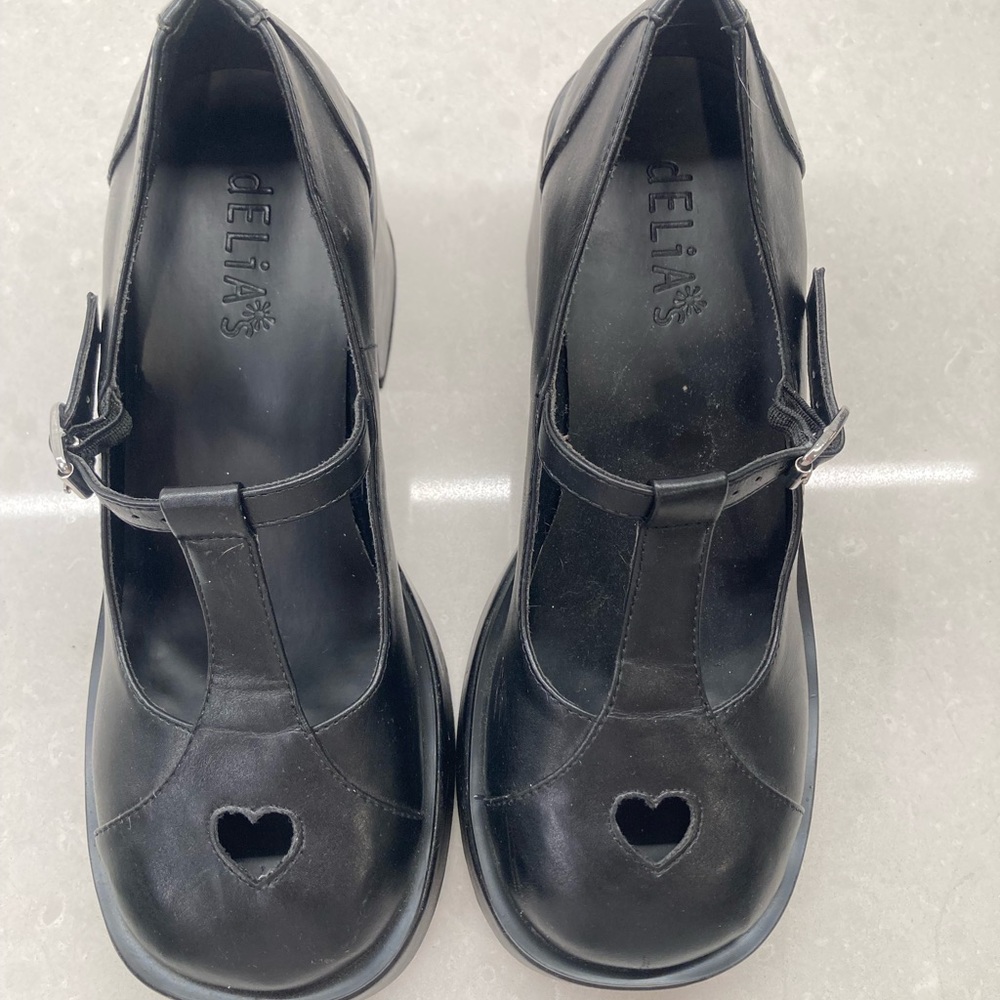 Dolls Kill Delia’s Hopscotch Mary Jane Heels with Heart Cut-Out Size 7